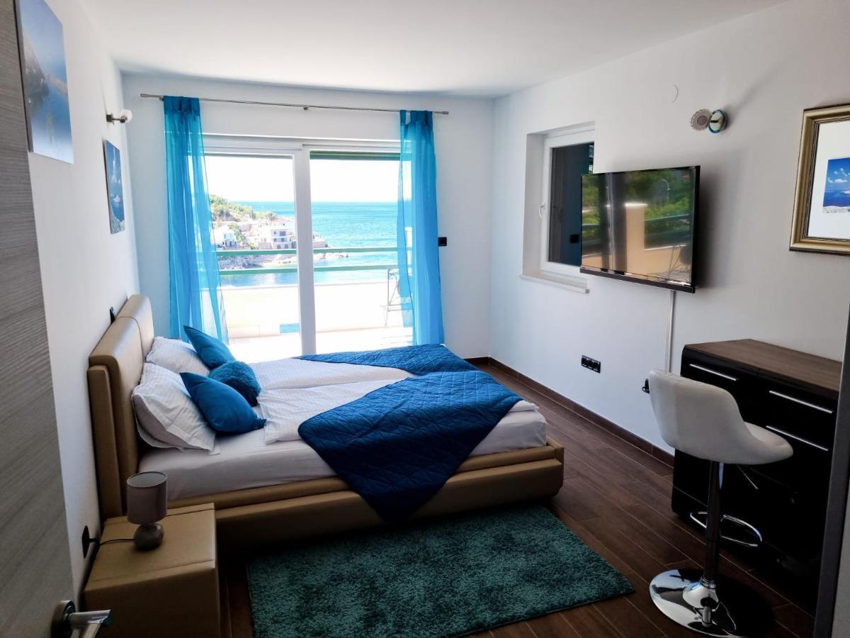 סטארי גראד Villa Relax , With Seaview And Two Pools Near Beach מראה חיצוני תמונה
